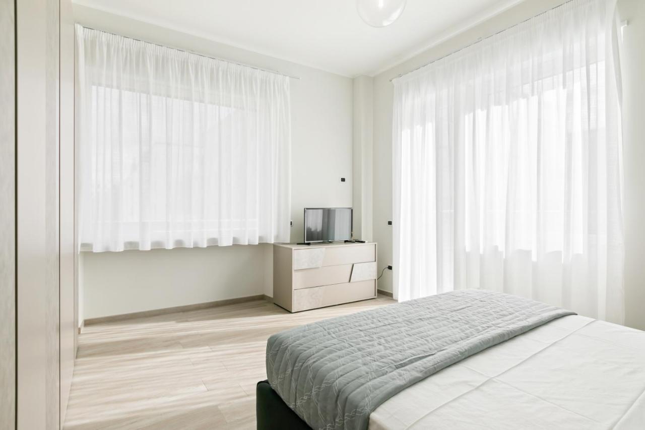 Grattacielo Ina Apartments 巴勒莫 外观 照片