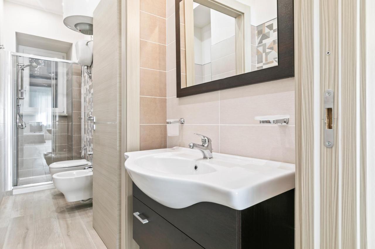 Grattacielo Ina Apartments 巴勒莫 外观 照片