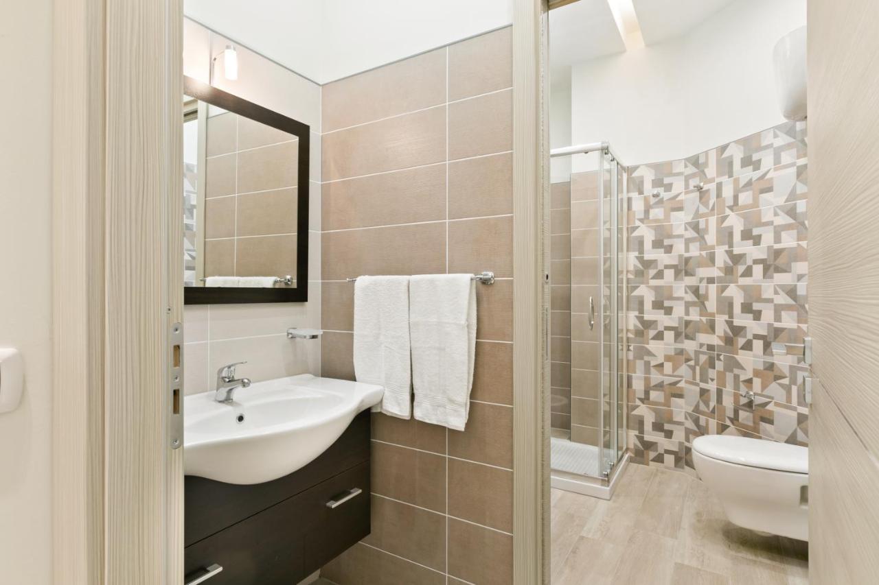 Grattacielo Ina Apartments 巴勒莫 外观 照片